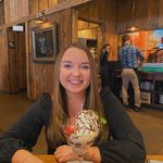 Profile Picture of meredith compton (@mere.comp) on Instagram