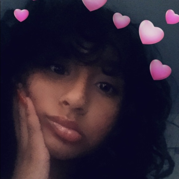 Profile Picture of Divya Jagasia (@divya_jagasia) on Poshmark