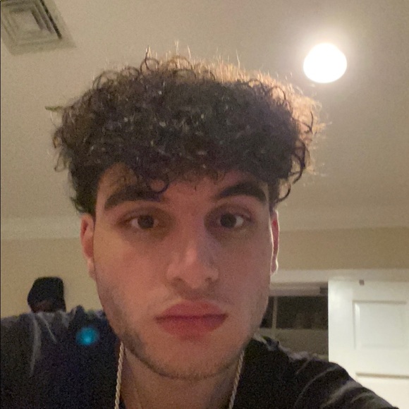 Profile Picture of Raied Zahriyeh (@raiedz12345) on Poshmark