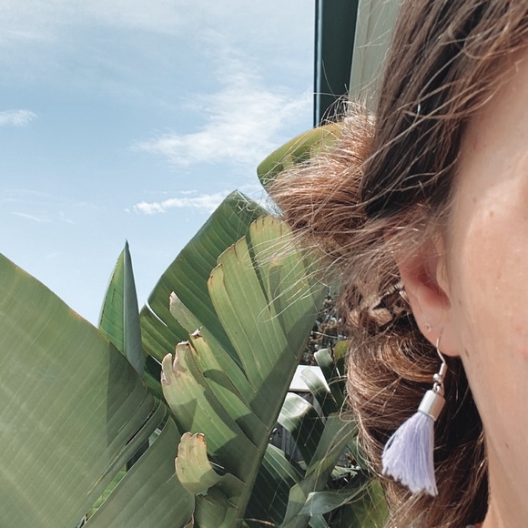 Profile Picture of Lara Connolly (@laraconnolly) on Poshmark