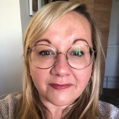 Profile Picture of Emma Lomas (@emmalomas10) on Twitter