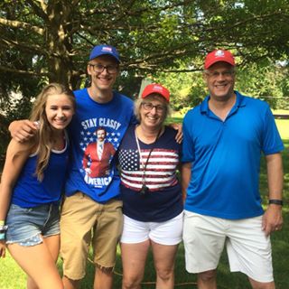 Profile Picture of Rob Weisbecker (@rob.weisbecker) on Facebook