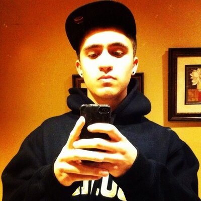 Profile Picture of Chris Martelli (@ChrisRMartelli) on Twitter