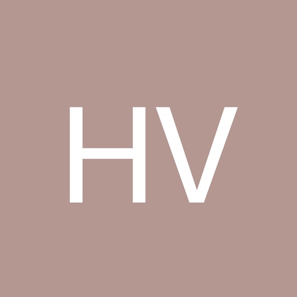 Profile Picture of Hayley Van alstine (@hayleyvanal) on Poshmark