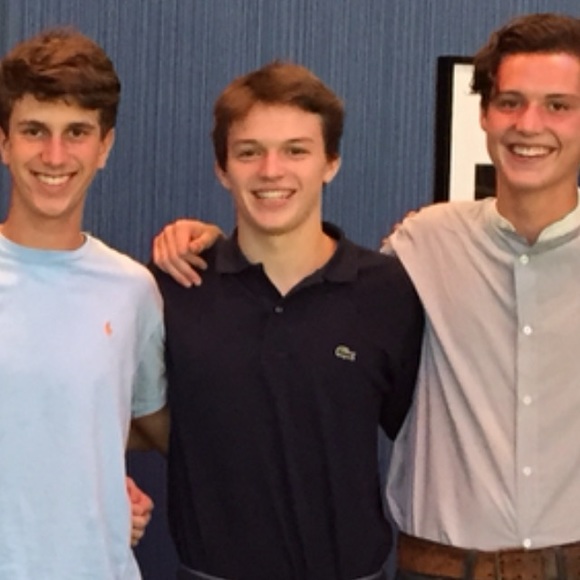 Profile Picture of Greg Ward (@gward15) on Poshmark