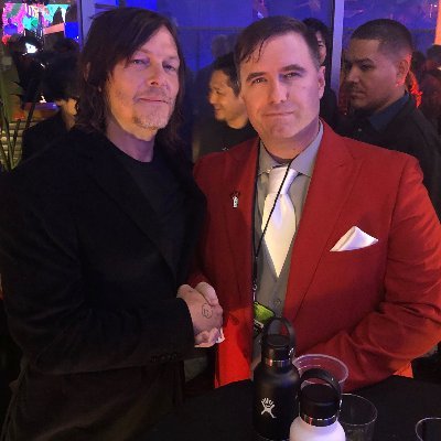 Profile Picture of Stephen Machuga (@ShanghaiSix) on Twitter