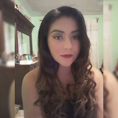 Profile Picture of Liliana Guzmán (@LilyGzz12) on Twitter