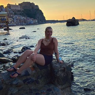 Profile Picture of Martina Simonetta (Swan ) (@martina.simonetta.56) on Facebook