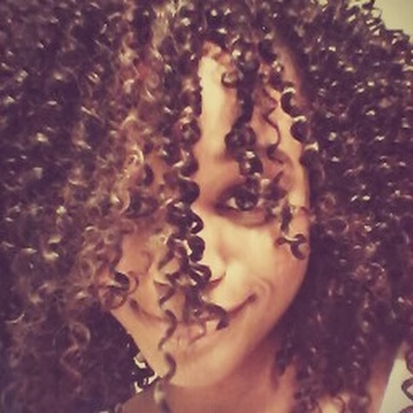 Profile Picture of Whitney Okenwa (@winniedame) on Poshmark