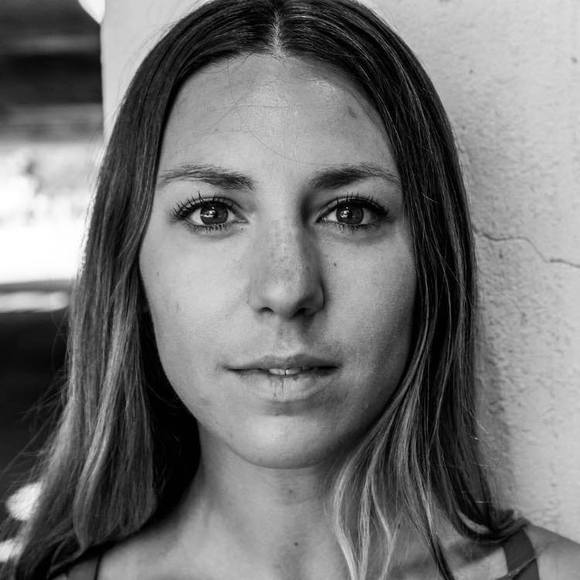 Carolyn Pampalone - Poshmark Profile Picture of Carolyn Pampalone (@c6pampalone) on Poshmark