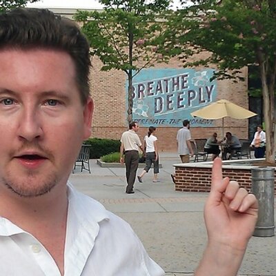 Profile Picture of Chris ONeill (@cheekydirtybrit) on Twitter