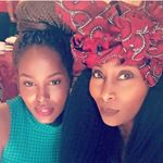 Profile Picture of Danielle & Lindsay (@teafullofvibes) on Instagram