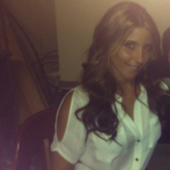 Profile Picture of Chelsi Newman (@chelsidoll) on Poshmark