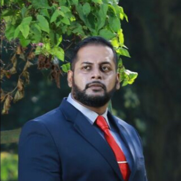 Profile Picture of Chathura Balasooriya (@chaththa87b) on Poshmark