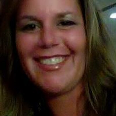 Profile Picture of Dara Hunter (@1beachgurl1) on Twitter