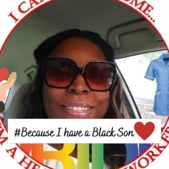 Profile Picture of Lawanda Thomas (@lwnd_thomas) on Poshmark