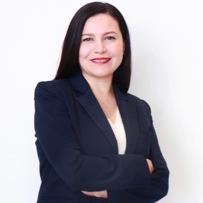 Profile Picture of Dra. Daniela Guzmán, Dermatóloga. (@MileyDaniela19) on Twitter