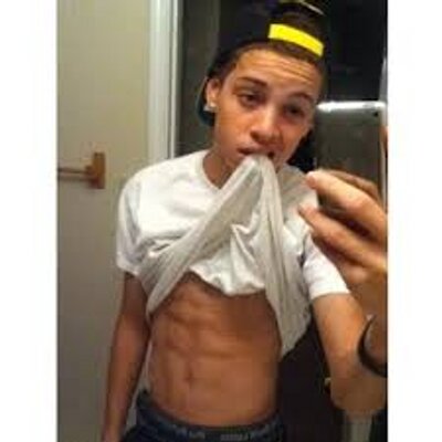 Profile Picture of Josh Revis (@JoshRevis1) on Twitter