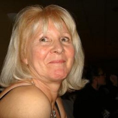 Profile Picture of Monique Dumont (@MoniqueDumont1) on Twitter