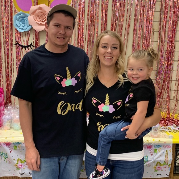 Jessica Uebler - Poshmark Profile Picture of Jessica Uebler (@jessjeanu) on Poshmark