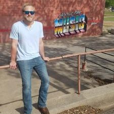 Profile Picture of Mike Flesher (@FlesherMike) on Twitter