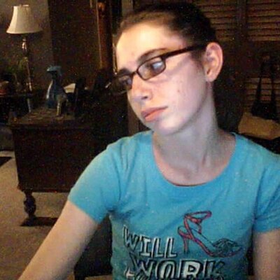 Profile Picture of Starr Olson (@miszolson) on Twitter