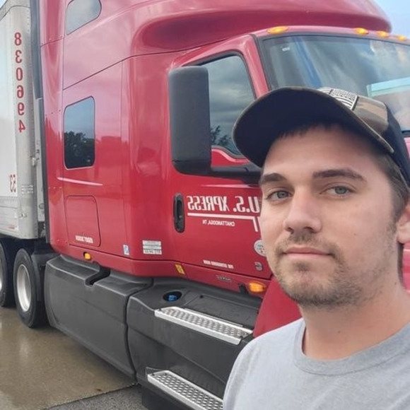 Profile Picture of Seth Gaier (@sethgaier) on Poshmark