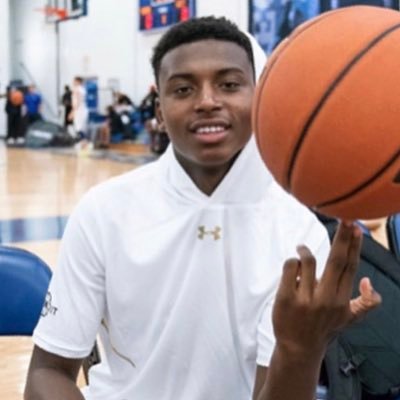 Profile Picture of Jaden Bradley (@JBsmoovve) on Twitter