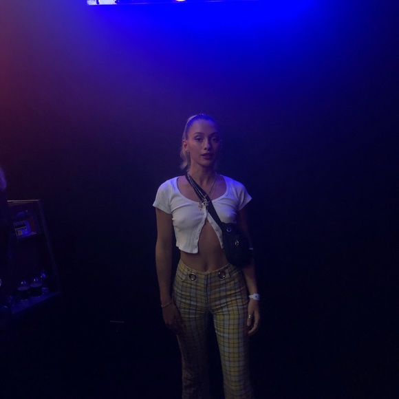 Profile Picture of Michaela Wason (@babychaela) on Poshmark