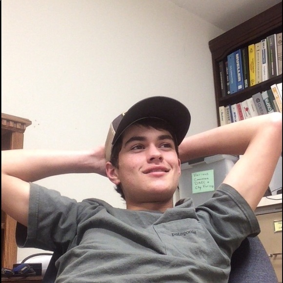 Profile Picture of Christopher Baxley (@cbaxley16) on Poshmark