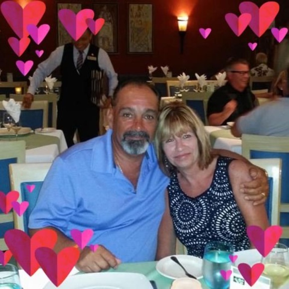 Profile Picture of Michael Pharo (@lugnut360r) on Poshmark