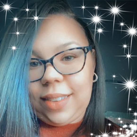 Gayzola Keely - Poshmark Profile Picture of Gayzola Keely (@gayzolakeely) on Poshmark