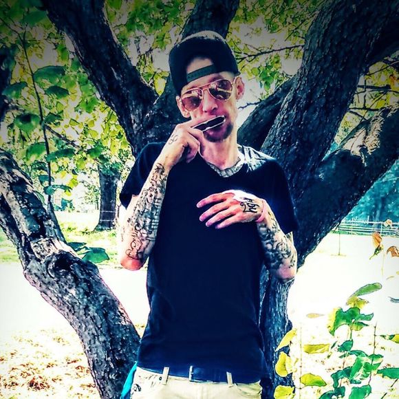 Profile Picture of Charles Kelley (@idgt1039) on Poshmark