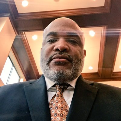 Profile Picture of L. Eric Hawkins (@erichawkins622) on Twitter