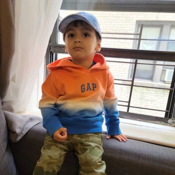 Bunavsha Bunyodbekova - Poshmark Profile Picture of Bunavsha Bunyodbekova (@bunyabunyodbek) on Poshmark