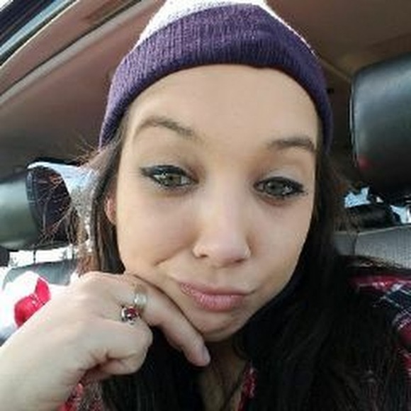 Profile Picture of Tiffany Pipicelli (@tpipicelli1) on Poshmark