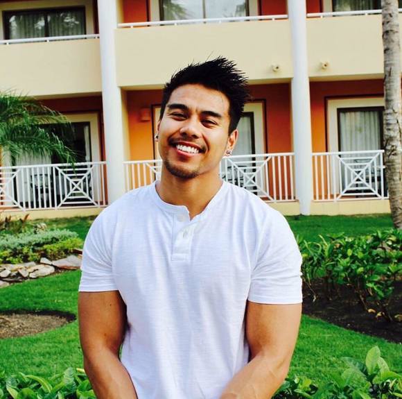 Profile Picture of Josh Nelson (@dodadangthang) on Poshmark