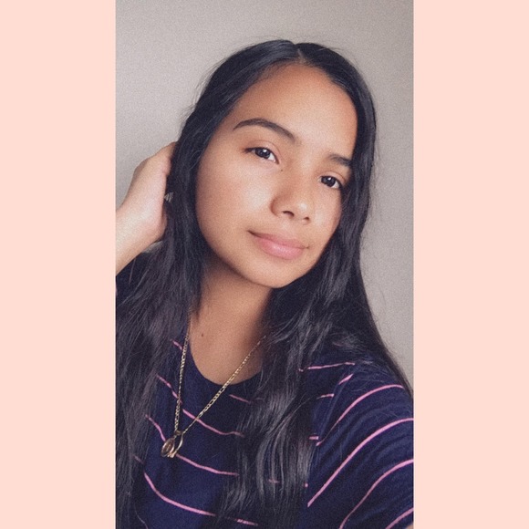 Profile Picture of Francyny Contreras (@francynyc) on Poshmark