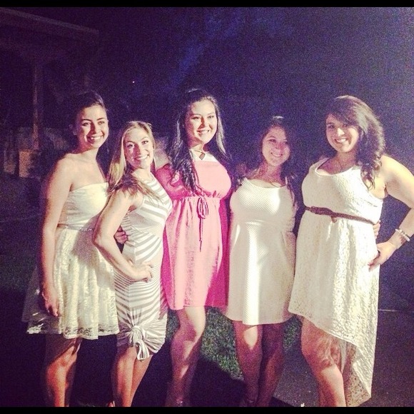 Profile Picture of Francine Wiltgen (@francinewiltgen) on Poshmark