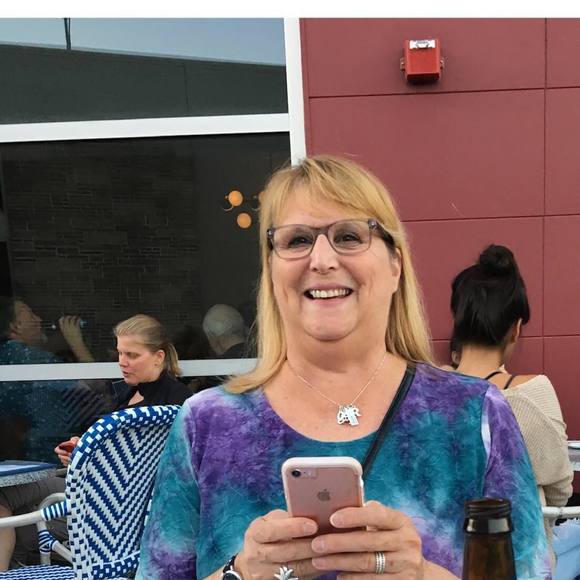 Profile Picture of Debbie Bennett (@grammybaggie) on Poshmark