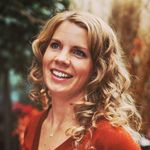 Profile Picture of Lisa Backlund (@lisabacklundyoga) on Instagram