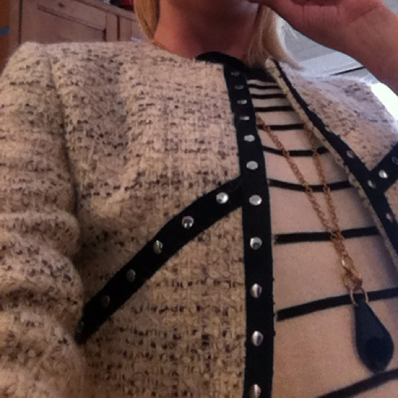 Profile Picture of Nikki Fosmore (@npearaboots) on Poshmark