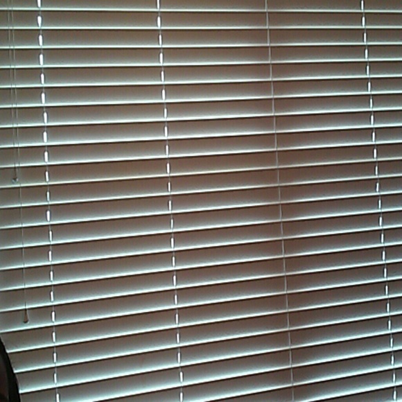 Profile Picture of Meka Chaszar (@chaszar23) on Poshmark