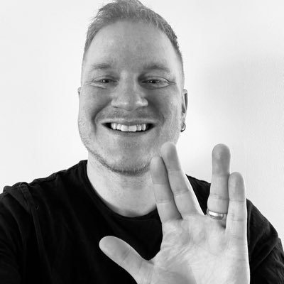 Profile Picture of Lieutenant Dan (@MrBasquill) on Twitter