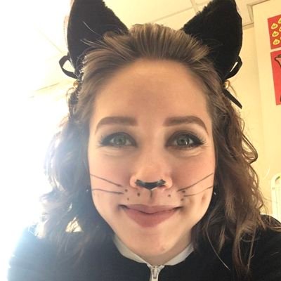 Profile Picture of Lillian De Leon (@Bug_of_Doom) on Twitter