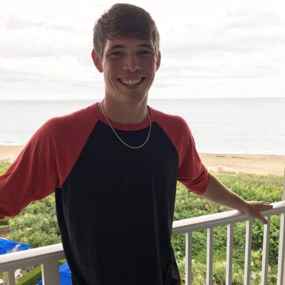 Profile Picture of A™ (@Aaron_Manson10) on Twitter