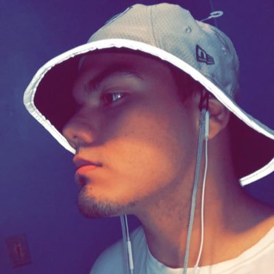 Ian Castaneda - Twitter Profile Picture of Ian Castaneda (@Leakee104) on Twitter