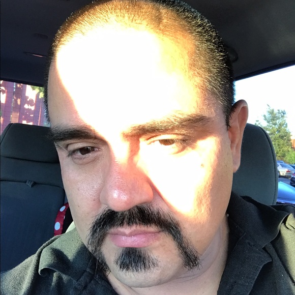 Profile Picture of Jorge Trelles (@eldesconocido) on Poshmark