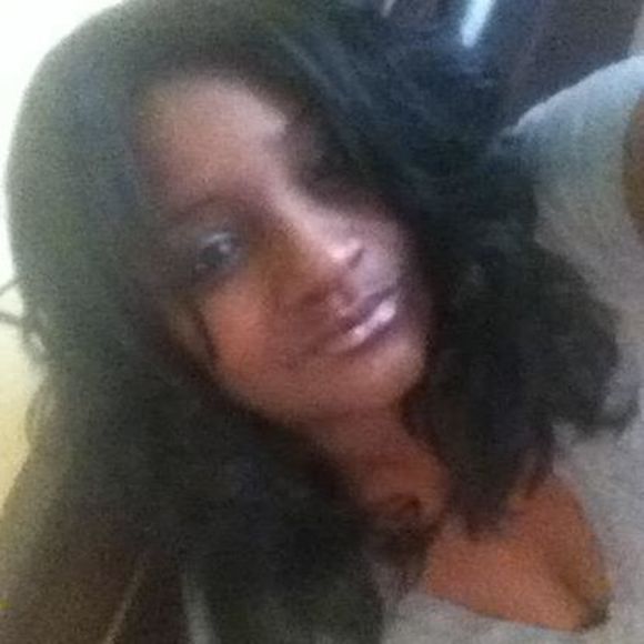 Profile Picture of D yvonne Fayson (@vonnefayson) on Poshmark