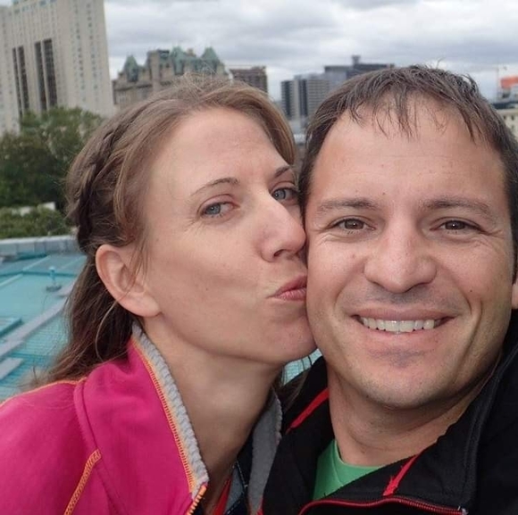 Profile Picture of Valarie Moore basten (@vbjunkmail) on Poshmark